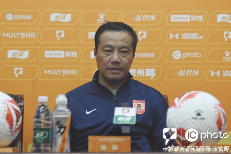 “东北德比”难分伯仲 长春亚泰客场1比1与大连鲲鹏握手言和 “东北德比”难分伯仲 长春亚泰客场1比1与大连鲲鹏握手言和
