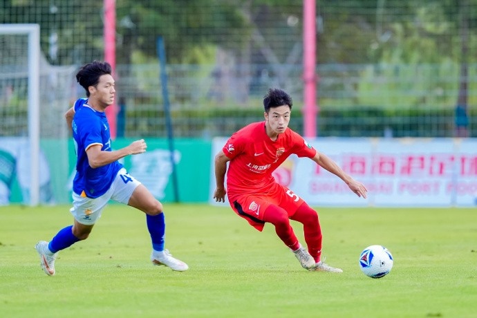 中乙第二十六轮,上海海港富盛经开队主场2-1深圳二零二八队 中乙第二十六轮,上海海港富盛经开队主场2-1深圳二零二八队