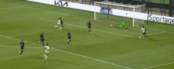 头名晋级！U17中国女足3-2美国U17将战法国 刘雨希双响赵嘉怡破门