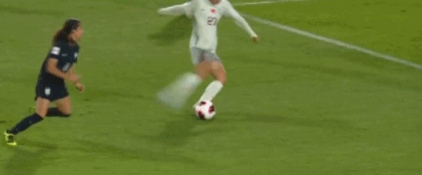头名晋级！U17中国女足3-2美国U17将战法国 刘雨希双响赵嘉怡破门